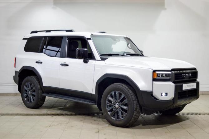 Toyota Land Cruiser Prado 250 Series с пробегом 2024 года, цена 10 949 000 рублей, 4550 км, внедорожник, Автокод Объявления