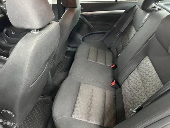 Skoda Octavia II (A5) Рестайлинг с пробегом 2012 года, цена 649 000 рублей, 296000 км, лифтбек, Автокод Объявления