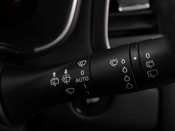 Renault Megane IV с пробегом 2018 года, цена 1 325 000 рублей, 87110 км, хэтчбек, Автокод Объявления