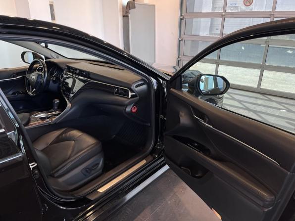 Toyota Camry VIII (XV70) с пробегом 2018 года, цена 2 670 000 рублей, 133820 км, седан, Автокод Объявления