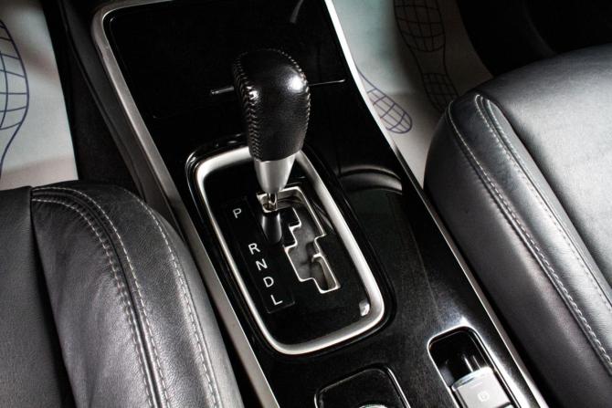 Mitsubishi Outlander III Рестайлинг 3 с пробегом 2019 года, цена 2 429 000 рублей, 195900 км, внедорожник, Автокод Объявления