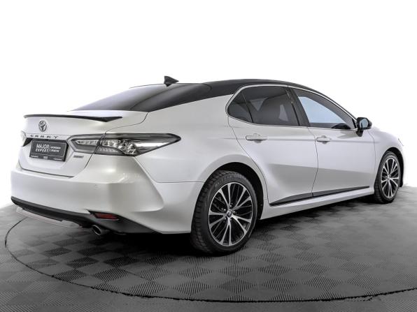 Toyota Camry VIII (XV70) с пробегом 2020 года, цена 2 895 000 рублей, 99498 км, седан, Автокод Объявления