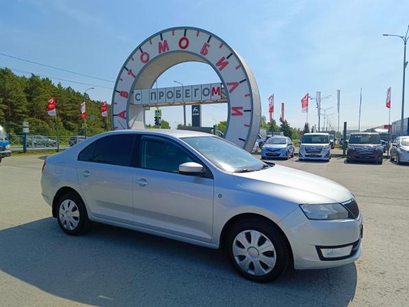 Skoda Rapid I с пробегом 2014 года, цена 754 995 рублей, 209678 км, лифтбек, Автокод Объявления