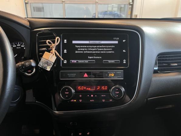 Mitsubishi Outlander III Рестайлинг 3 с пробегом 2019 года, цена 2 499 000 рублей, 67624 км, внедорожник, Автокод Объявления