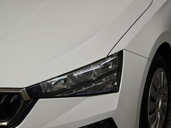 Skoda Rapid II с пробегом 2021 года, цена 1 680 000 рублей, 69127 км, лифтбек, Автокод Объявления