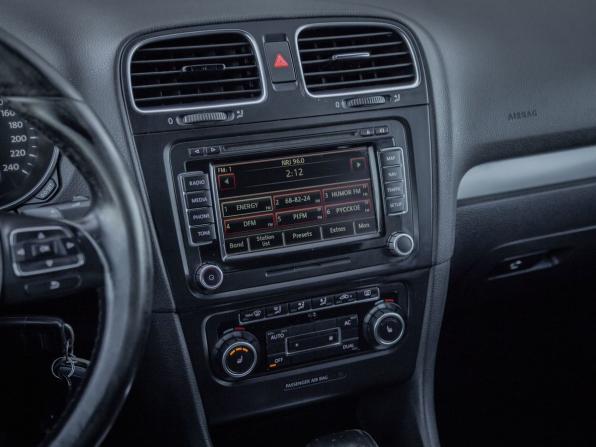 Volkswagen Golf VI с пробегом 2009 года, цена 610 000 рублей, 320000 км, хэтчбек, Автокод Объявления