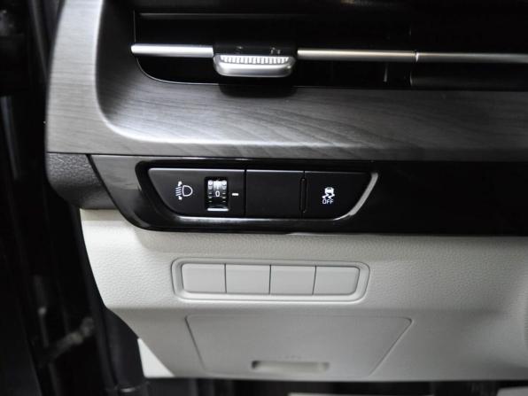 Kia Carnival IV с пробегом 2021 года, цена 2 907 900 рублей, 150051 км, минивэн, Автокод Объявления