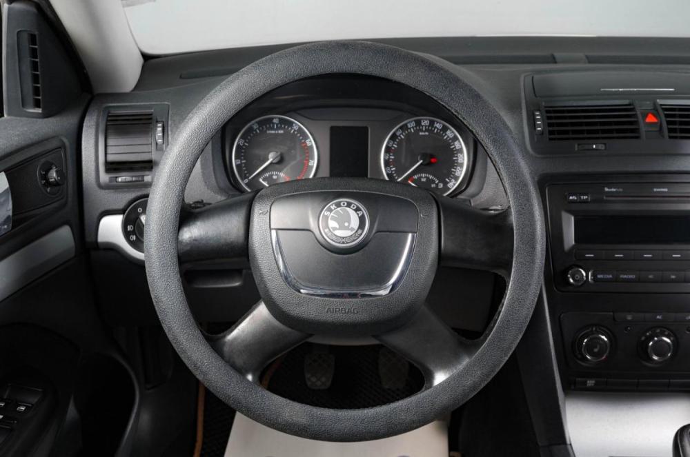 Skoda Octavia II (A5) Рестайлинг Тюмень  - изображение 14