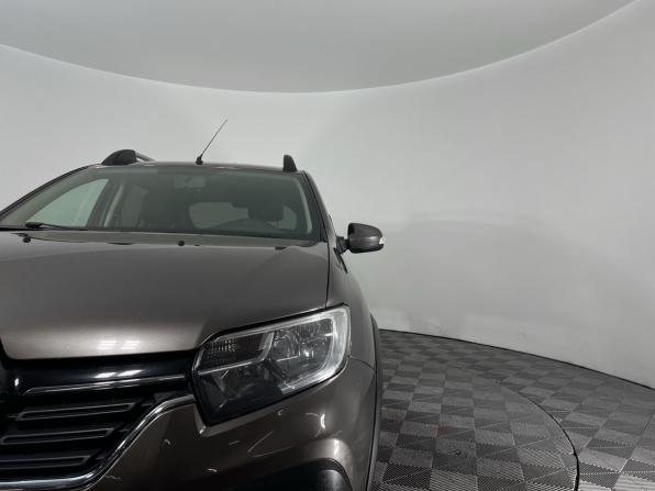 Renault Sandero II Рестайлинг с пробегом 2020 года, цена 1 175 000 рублей, 93113 км, хэтчбек, Автокод Объявления