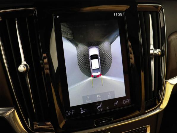 Volvo S90 II Рестайлинг с пробегом 2021 года, цена 3 950 000 рублей, 107150 км, седан, Автокод Объявления