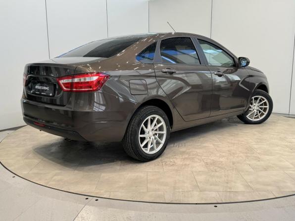 Lada (ВАЗ) Vesta I с пробегом 2018 года, цена 870 000 рублей, 182500 км, седан, Автокод Объявления