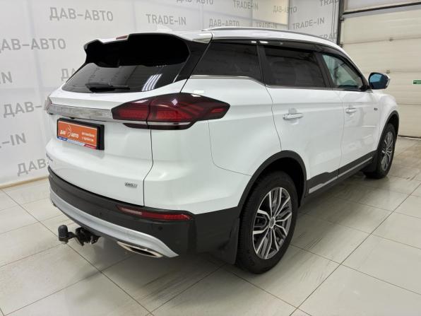 Geely Atlas Pro с пробегом 2024 года, цена 2 250 000 рублей, 44000 км, внедорожник, Автокод Объявления
