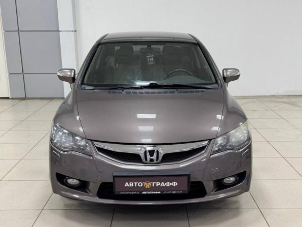 Honda Civic VIII Рестайлинг с пробегом 2010 года, цена 589 000 рублей, 162048 км, седан, Автокод Объявления