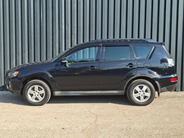 Mitsubishi Outlander II Рестайлинг с пробегом 2011 года, цена 998 000 рублей, 261000 км, внедорожник, Автокод Объявления