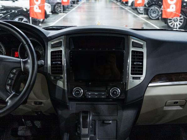 Mitsubishi Pajero IV Рестайлинг 2 с пробегом 2021 года, цена 3 999 700 рублей, 80872 км, внедорожник, Автокод Объявления