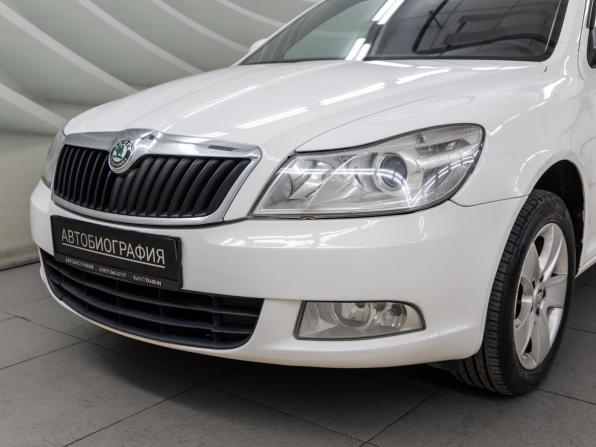 Skoda Octavia II (A5) Рестайлинг с пробегом 2012 года, цена 938 000 рублей, 210641 км, лифтбек, Автокод Объявления