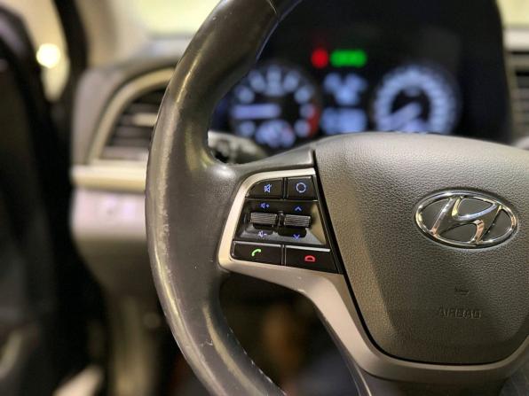Hyundai Elantra VI (AD) с пробегом 2016 года, цена 1 099 000 рублей, 196668 км, седан, Автокод Объявления