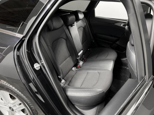 Kia Ceed III с пробегом 2021 года, цена 1 835 000 рублей, 140730 км, универсал, Автокод Объявления