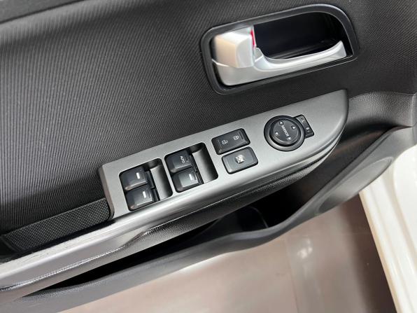 Kia Rio III Рестайлинг с пробегом 2016 года, цена 995 000 рублей, 156383 км, седан, Автокод Объявления