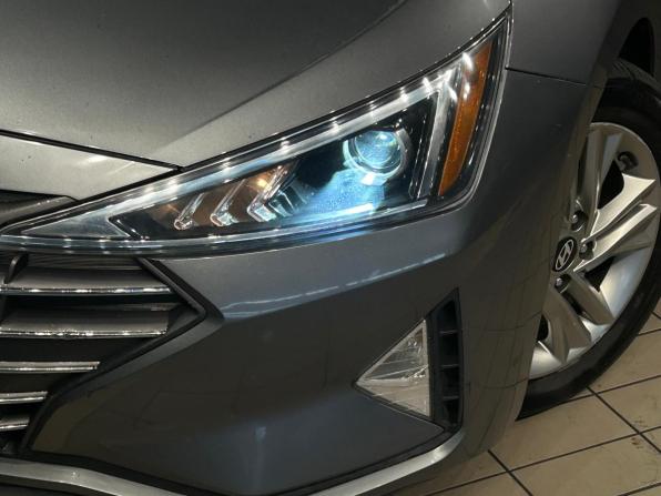 Hyundai Elantra VI (AD) с пробегом 2018 года, цена 1 347 000 рублей, 129282 км, седан, Автокод Объявления
