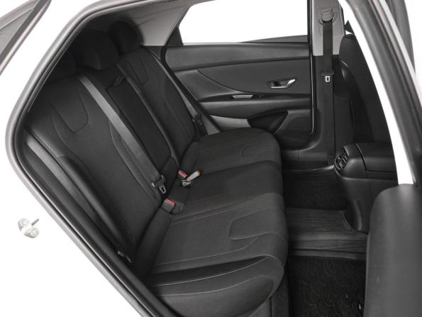 Hyundai Elantra VII (CN7) с пробегом 2022 года, цена 2 099 000 рублей, 76036 км, седан, Автокод Объявления