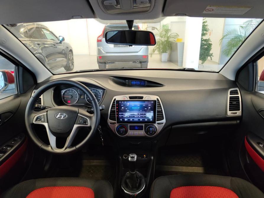 Hyundai i20 I Санкт-Петербург  - изображение 9