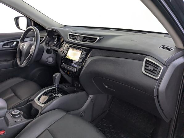 Nissan X-Trail III с пробегом 2017 года, цена 2 220 000 рублей, 64126 км, внедорожник, Автокод Объявления