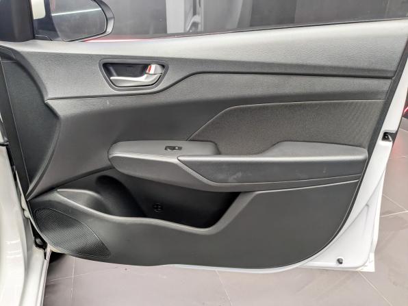 Hyundai Solaris II Рестайлинг с пробегом 2022 года, цена 1 725 000 рублей, 57569 км, седан, Автокод Объявления