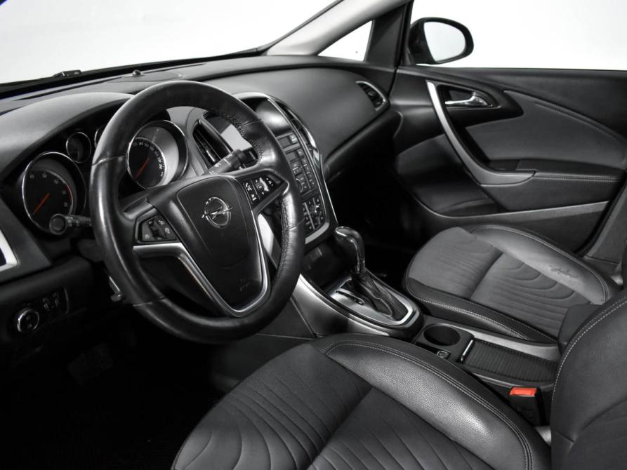 Opel Astra J Рестайлинг Санкт-Петербург  - изображение 9