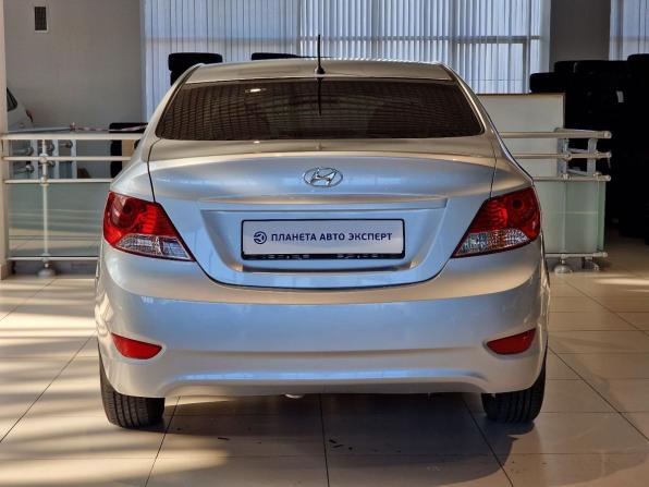 Hyundai Solaris I с пробегом 2014 года, цена 699 000 рублей, 235756 км, седан, Автокод Объявления