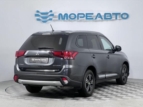 Mitsubishi Outlander III Рестайлинг 2 с пробегом 2015 года, цена 1 650 000 рублей, 189038 км, внедорожник, Автокод Объявления