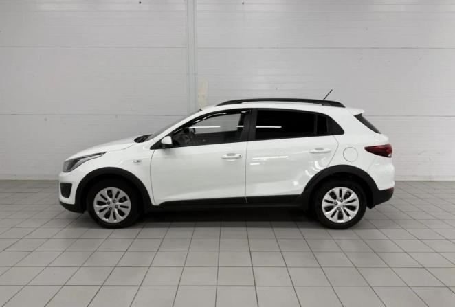 Kia Rio IV (Global market) с пробегом 2018 года, цена 1 350 000 рублей, 75274 км, седан, Автокод Объявления