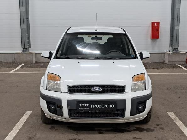 Ford Fusion I Рестайлинг с пробегом 2010 года, цена 400 000 рублей, 349899 км, хэтчбек, Автокод Объявления