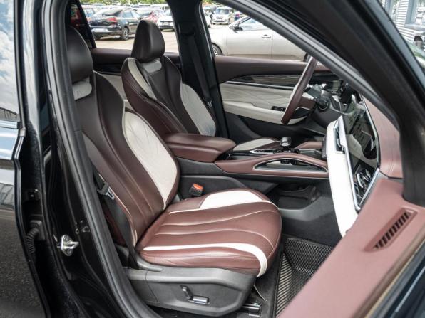 Geely Monjaro I с пробегом 2023 года, цена 2 680 000 рублей, 126801 км, внедорожник, Автокод Объявления