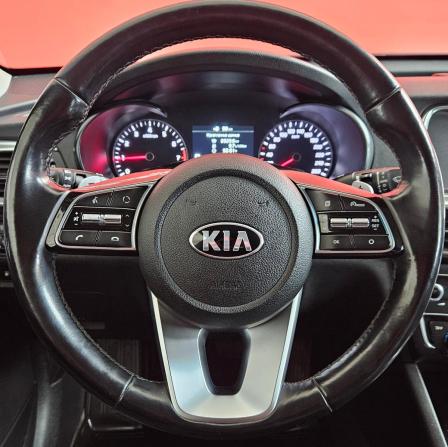 Kia Optima IV Рестайлинг с пробегом 2018 года, цена 1 985 000 рублей, 85758 км, седан, Автокод Объявления
