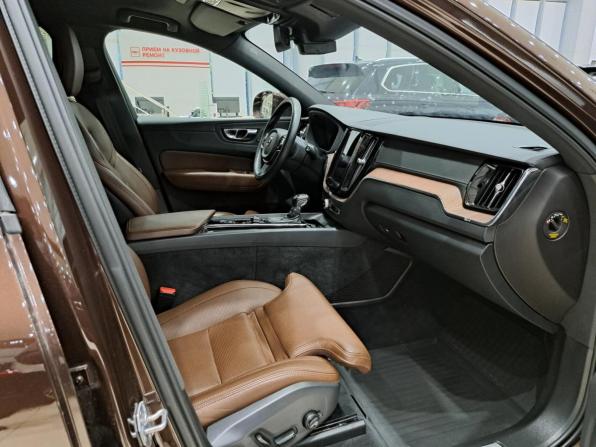 Volvo XC60 II с пробегом 2020 года, цена 4 250 000 рублей, 33000 км, внедорожник, Автокод Объявления