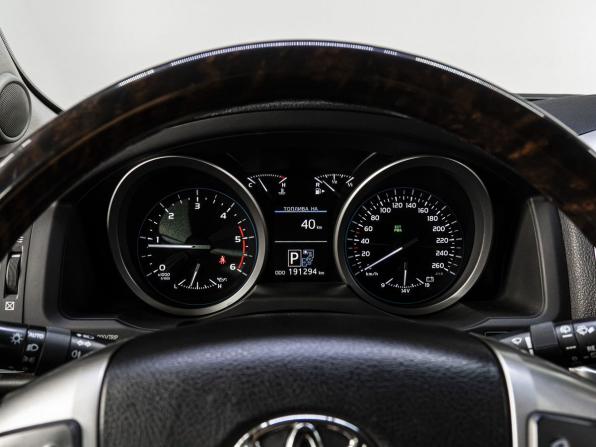 Toyota Land Cruiser 200 Series с пробегом 2012 года, цена 3 690 000 рублей, 191292 км, внедорожник, Автокод Объявления