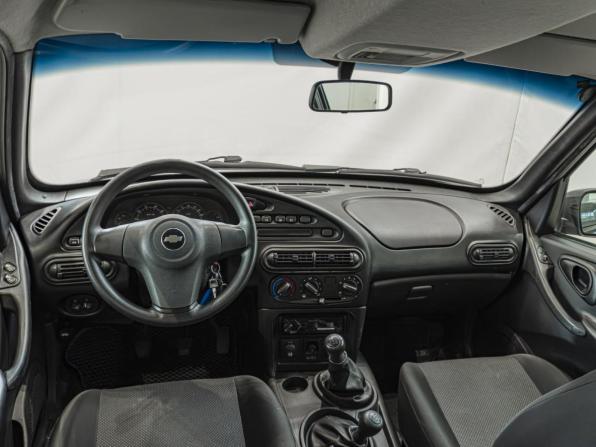 Chevrolet Niva I Рестайлинг с пробегом 2018 года, цена 730 000 рублей, 80994 км, внедорожник, Автокод Объявления
