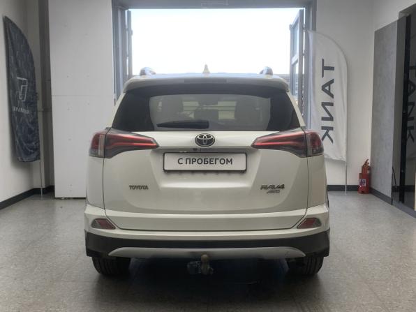 Toyota RAV4 IV (XA40) Рестайлинг с пробегом 2016 года, цена 2 300 000 рублей, 252000 км, внедорожник, Автокод Объявления