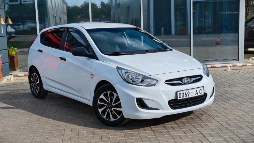 Hyundai Solaris I Астрахань  - изображение 1