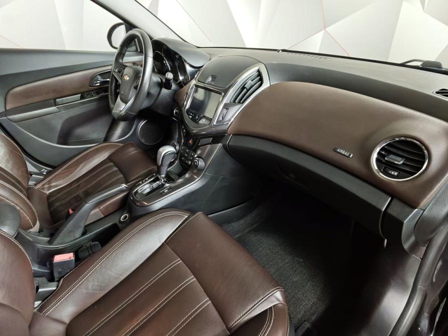 Chevrolet Cruze I Рестайлинг Москва  - изображение 12