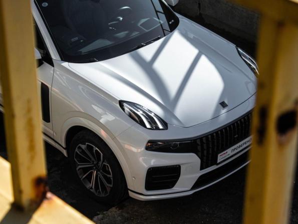 Lynk &amp; Co 09 с пробегом 2023 года, цена 5 149 000 рублей, 27605 км, внедорожник, Автокод Объявления