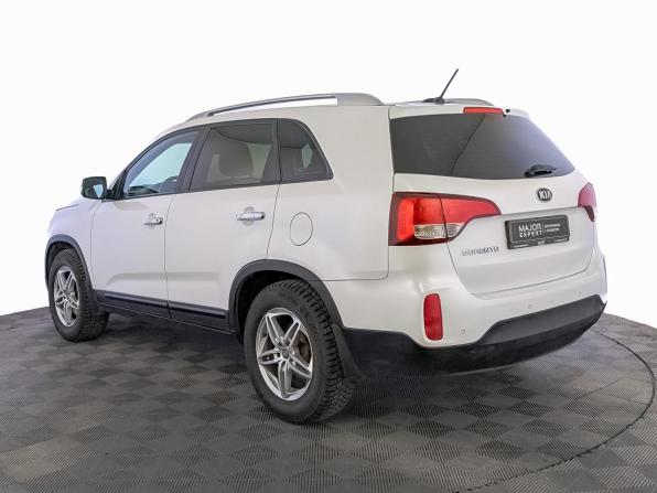 Kia Sorento II Рестайлинг с пробегом 2018 года, цена 1 990 000 рублей, 128539 км, внедорожник, Автокод Объявления