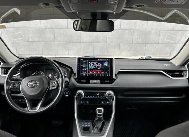 Toyota RAV4 V (XA50) с пробегом 2020 года, цена 3 230 000 рублей, 103353 км, внедорожник, Автокод Объявления