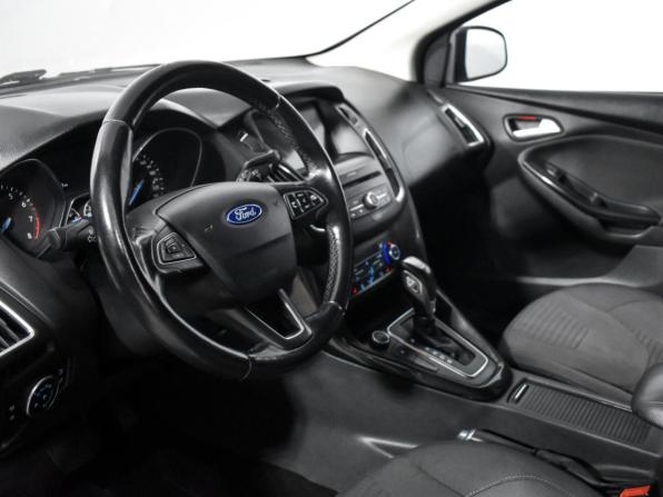 Ford Focus III Рестайлинг с пробегом 2018 года, цена 879 000 рублей, 227016 км, универсал, Автокод Объявления