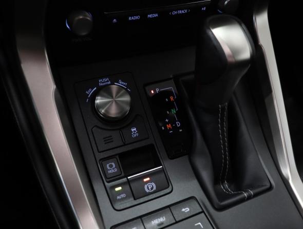 Lexus NX I Рестайлинг с пробегом 2021 года, цена 4 190 000 рублей, 68430 км, внедорожник, Автокод Объявления