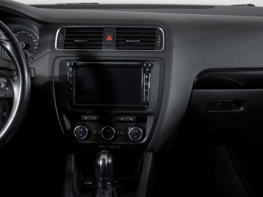 Volkswagen Jetta VI Москва  - изображение 12