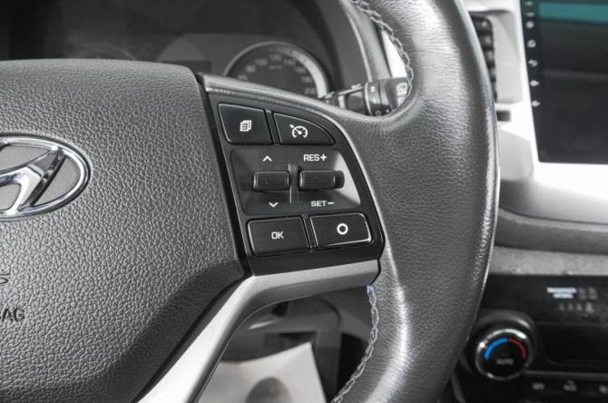 Hyundai Tucson III с пробегом 2017 года, цена 1 699 000 рублей, 118000 км, внедорожник, Автокод Объявления