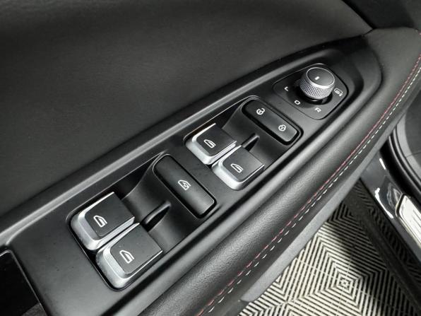 Geely Tugella I Рестайлинг с пробегом 2023 года, цена 2 920 000 рублей, 31121 км, внедорожник, Автокод Объявления