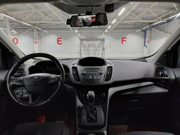 Ford Kuga II Рестайлинг с пробегом 2019 года, цена 2 390 000 рублей, 44709 км, внедорожник, Автокод Объявления